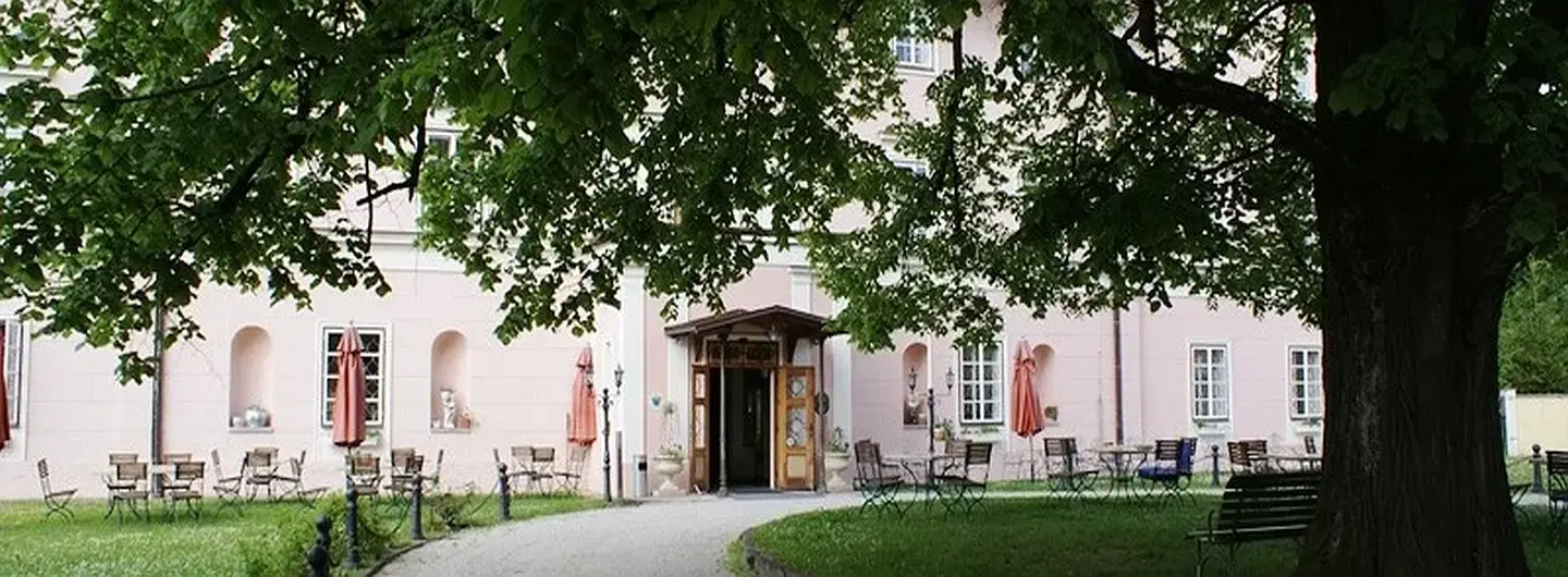 haupthaus sommertage schlosshotel erotravel