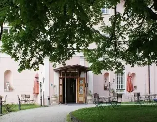 haupthaus sommertage schlosshotel erotravel