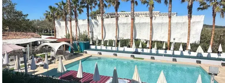babylone-pool-opening-erotravel