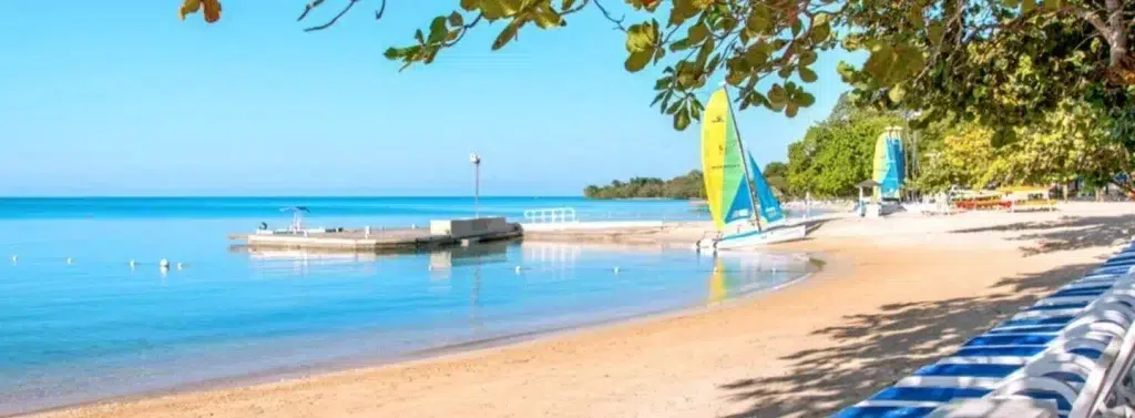 hedo jamaica group topless travel erotravel
